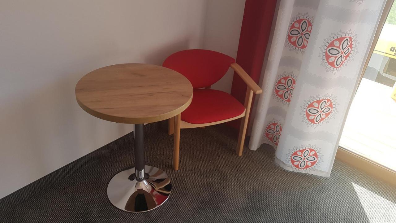 Pensjonat Pocieszna Woda Rabka-Zdrój Exterior foto